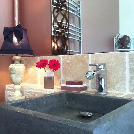 Bed and Breakfast Domaine De Fauveau